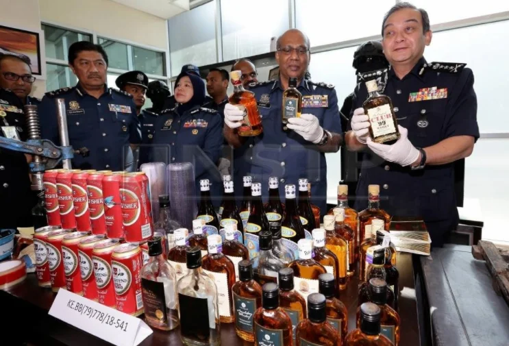 Kastam serbu 220 premis arak di Lembah Klang Perkasa Putrajaya